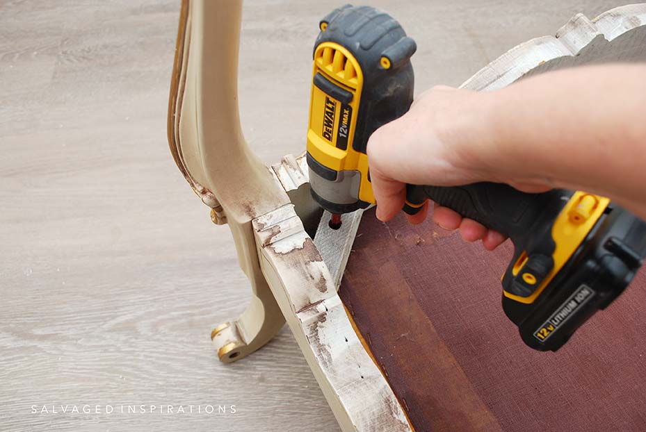 Removing Upholstered Seat From Curbshopped Settee