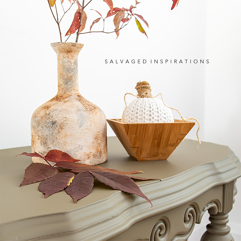 Close Up of Spray Painted Entry Table