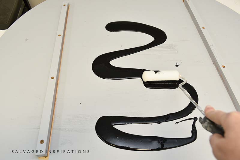 Priming and Painting the Back of a Table